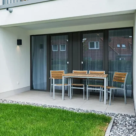 Deichhaeuser Anna Kueste Deichhaeuser Anna Kueste 8-11